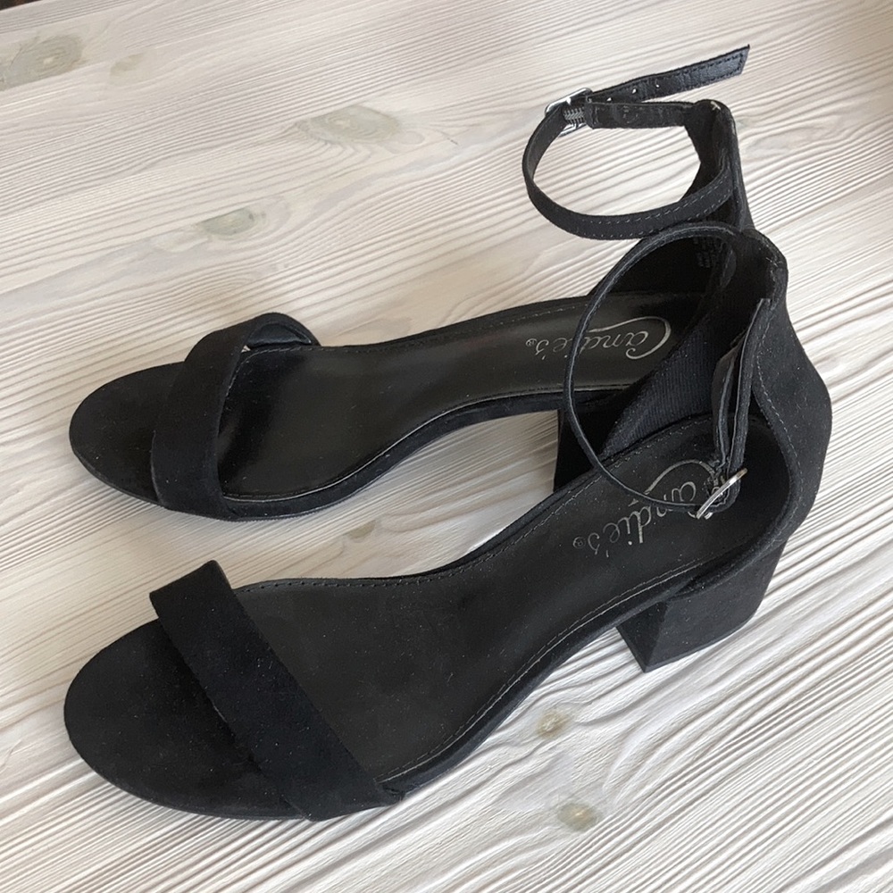 Suede Sandals size 7 - Picture 2 of 6